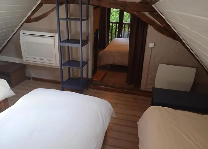 Les Accromagnon, Climatisation بيت للعطل *